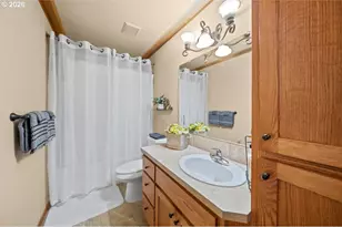 963 SW View Crest Dr, Dundee, OR 97115 - Photo 28