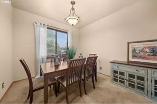 963 SW View Crest Dr, Dundee, OR 97115 - Photo 10