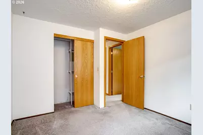 10852 SW 65th Ave, Portland, OR 97219 - Photo 16