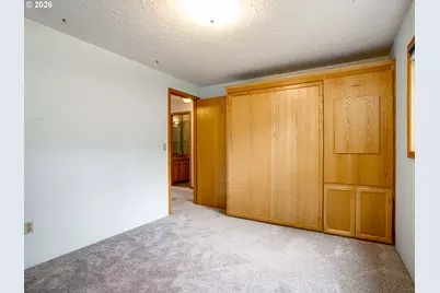 10852 SW 65th Ave, Portland, OR 97219 - Photo 14