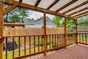 10852 SW 65th Ave, Portland, OR 97219 - Photo 20