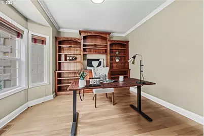 9028 NW Benson St, Portland, OR 97229 - Photo 6