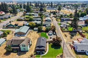 216 E Main St, Sublimity, OR 97385 - Photo 44