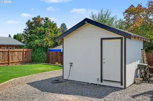 216 E Main St, Sublimity, OR 97385 - Photo 32