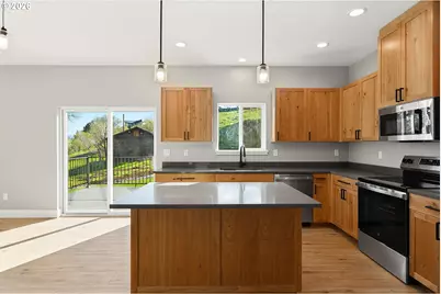 1680 Morton St, The Dalles, OR 97058 - Photo 6