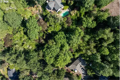 S Powers-2 Ct, Portland, OR 97219 - Photo 2