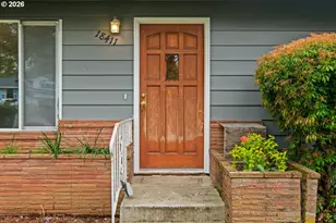 18411 SE Ivon Ct, Gresham, OR 97030 - Photo 4