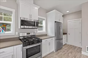 2065 NE Mulberry Loop, Lincoln City, OR 97367 - Photo 10