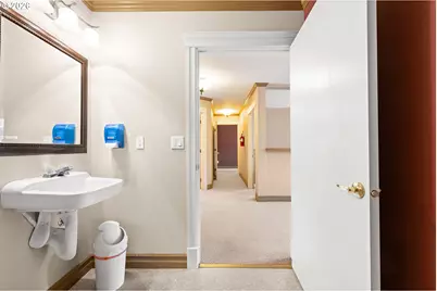 113 N Holladay Dr, Seaside, OR 97138 - Photo 30