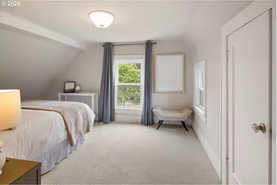 910 E 22nd Ave, Eugene, OR 97405 - Photo 24