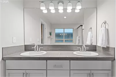 10911 SW Barber St, Wilsonville, OR 97070 - Photo 20