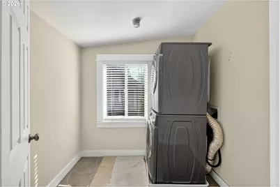 8028 SE Taylor St, Portland, OR 97215 - Photo 28