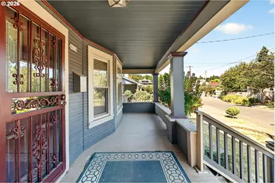 8028 SE Taylor St, Portland, OR 97215 - Photo 4