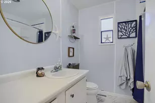 11524 SW Royal Villa Dr, Tigard, OR 97224 - Photo 14