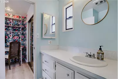 11524 SW Royal Villa Dr, Tigard, OR 97224 - Photo 12