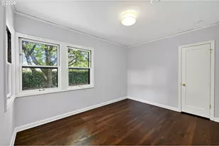 8035 SW 8th Ave, Portland, OR 97219 - Photo 22