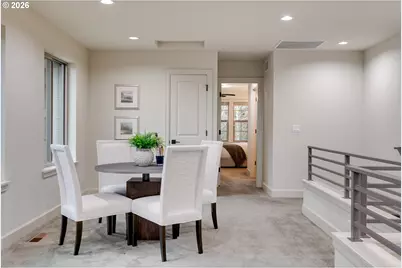 29276 SW Costa Cir E, Wilsonville, OR 97070 - Photo 10