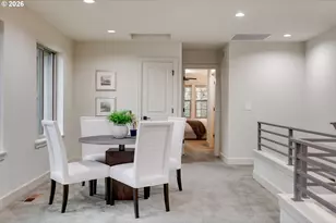 29276 SW Costa Cir E, Wilsonville, OR 97070 - Photo 10