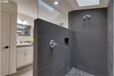 29276 SW Costa Cir E, Wilsonville, OR 97070 - Photo 16