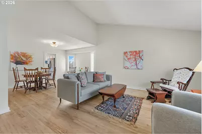 15780 SW Oak Meadow Ln, Portland, OR 97224 - Photo 8