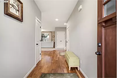 8117 Cox Ln, Gladstone, OR 97027 - Photo 6