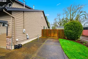 8117 Cox Ln, Gladstone, OR 97027 - Photo 4