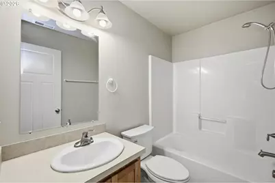 2640 Green Villa Ln, Eugene, OR 97404 - Photo 24