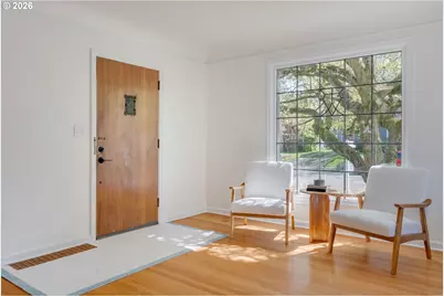 537 N Stafford St, Portland, OR 97217 - Photo 2