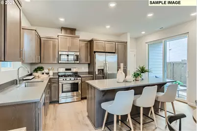 1050 Legacy St, Eugene, OR 97402 - Photo 2