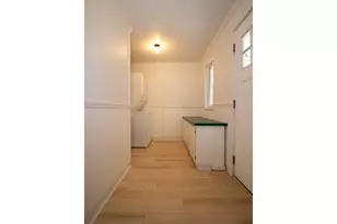 125 W 11th St, Florence, OR 97439 - Photo 32