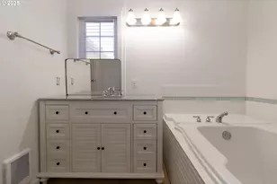 125 W 11th St, Florence, OR 97439 - Photo 20