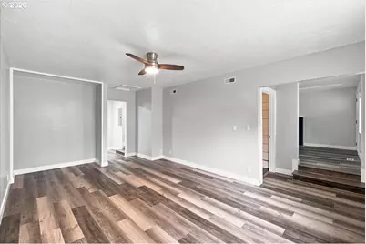 1009 SE 113th Ave, Portland, OR 97216 - Photo 24