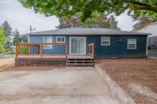1009 SE 113th Ave, Portland, OR 97216 - Photo 30