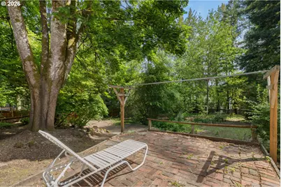7530 SW Cherry Dr, Portland, OR 97223 - Photo 30