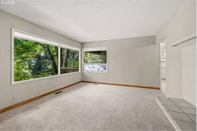 7530 SW Cherry Dr, Portland, OR 97223 - Photo 8