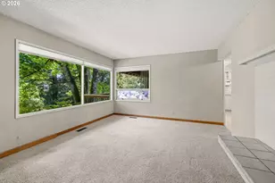 7530 SW Cherry Dr, Portland, OR 97223 - Photo 8