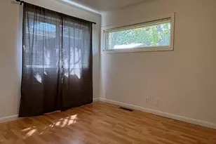 16800 SE Ivon St, Portland, OR 97236 - Photo 12