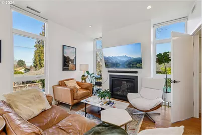 150 N Buffalo St, Portland, OR 97217 - Photo 8