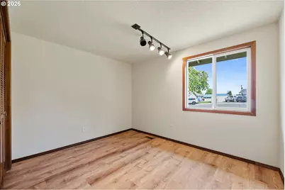 570 Sater Ct, Hermiston, OR 97838 - Photo 18