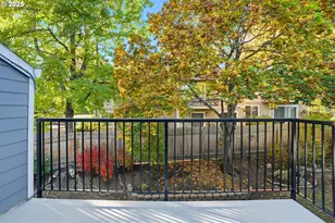 10955 SW Meadowbrook Dr, Portland, OR 97224 - Photo 8