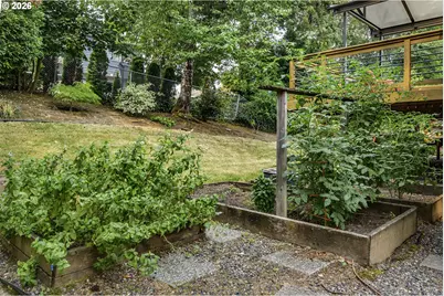 4800 NW Kahneeta Ct, Portland, OR 97229 - Photo 18