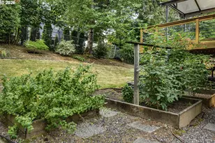 4800 NW Kahneeta Ct, Portland, OR 97229 - Photo 18