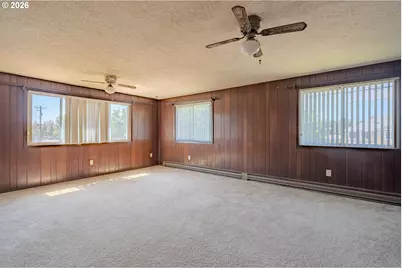 8605 NW 9th Ave, Vancouver, WA 98665 - Photo 22