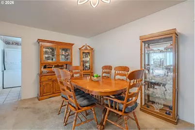 8605 NW 9th Ave, Vancouver, WA 98665 - Photo 8