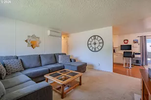 8605 NW 9th Ave, Vancouver, WA 98665 - Photo 6