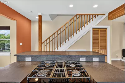 1404 May St, Hood River, OR 97031 - Photo 14