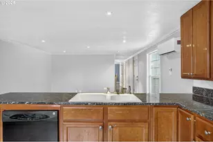 681 SW Concord Way, Beaverton, OR 97006 - Photo 18