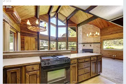 22813 NE 28th St, Camas, WA 98607 - Photo 8