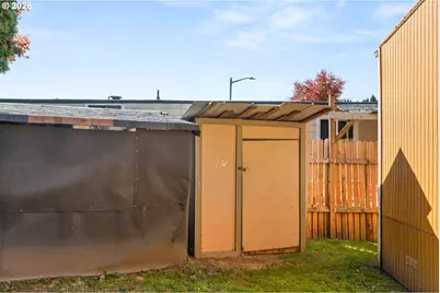 2077 NE Kennedy Cir #69, Keizer, OR 97303 - Photo 30