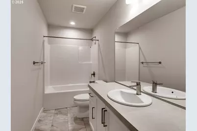 13884 SW 175th Ave, Tigard, OR 97140 - Photo 32